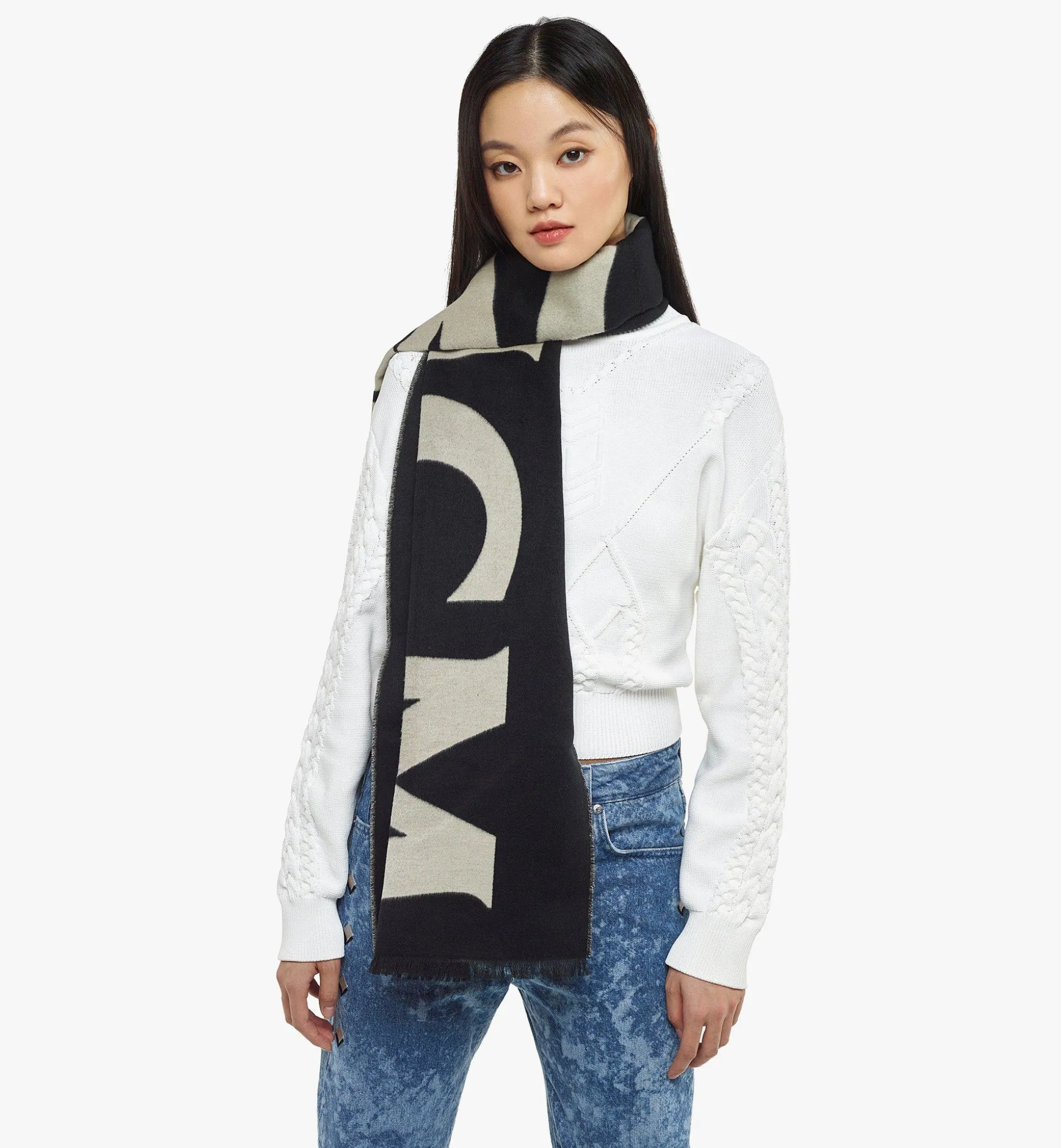 Schal Mit Mcm-Monogramm Aus Resilk®