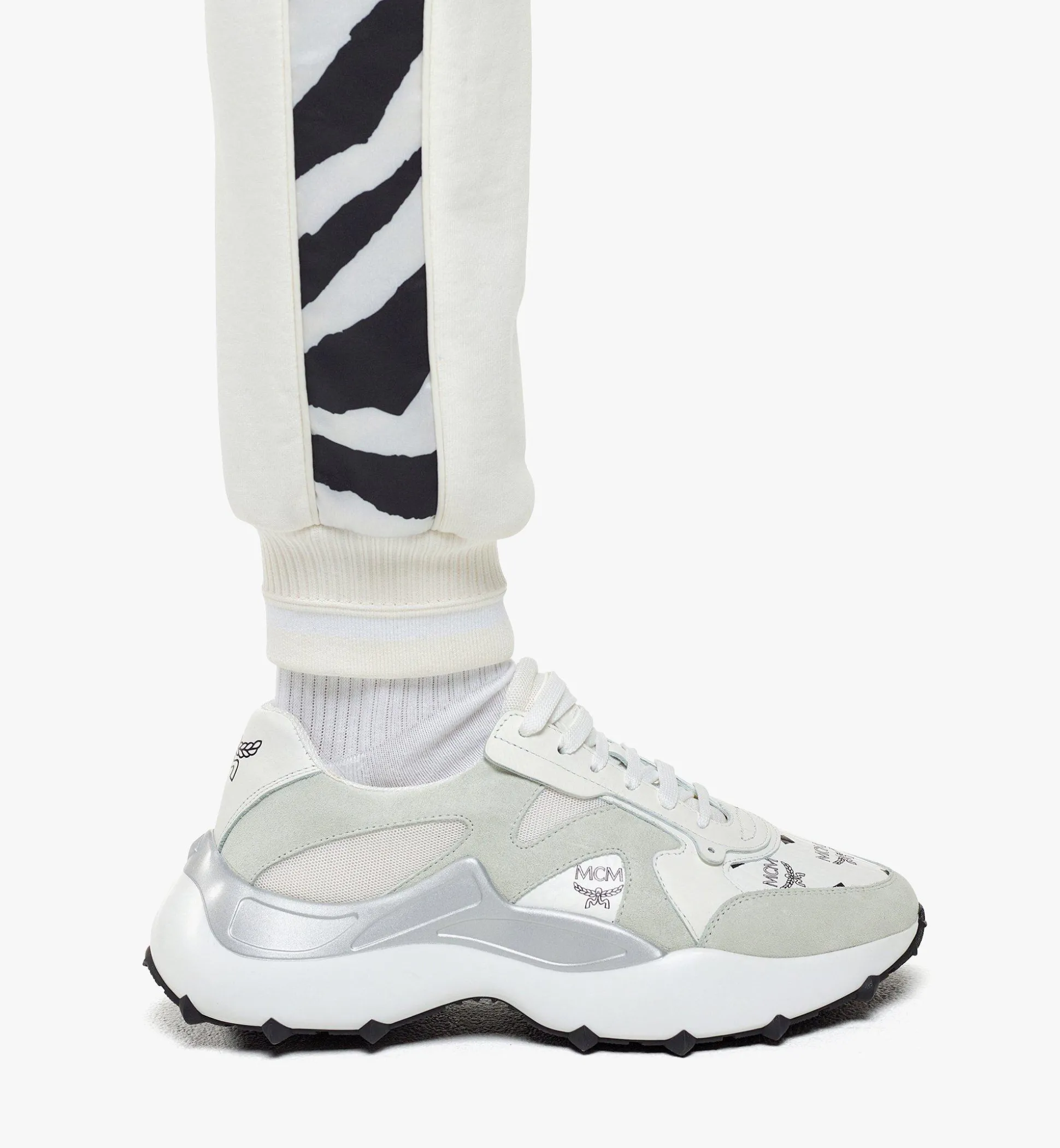 Skystream Sneaker