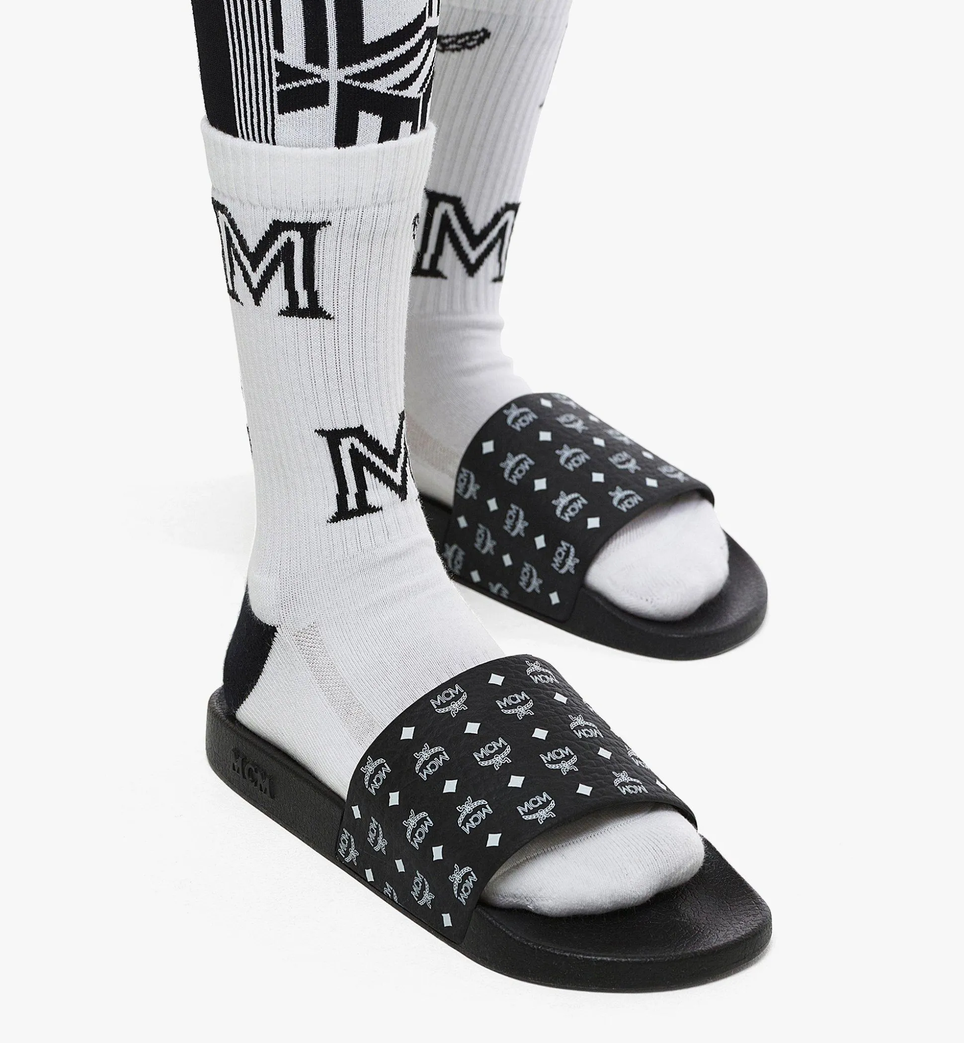Slides Mit Monogramm-Print