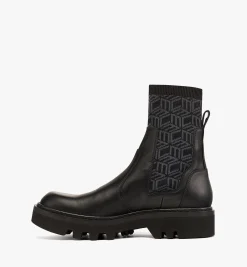 Stiefel Aus Kalbleder Mit Gestricktem Cubic-Monogramm